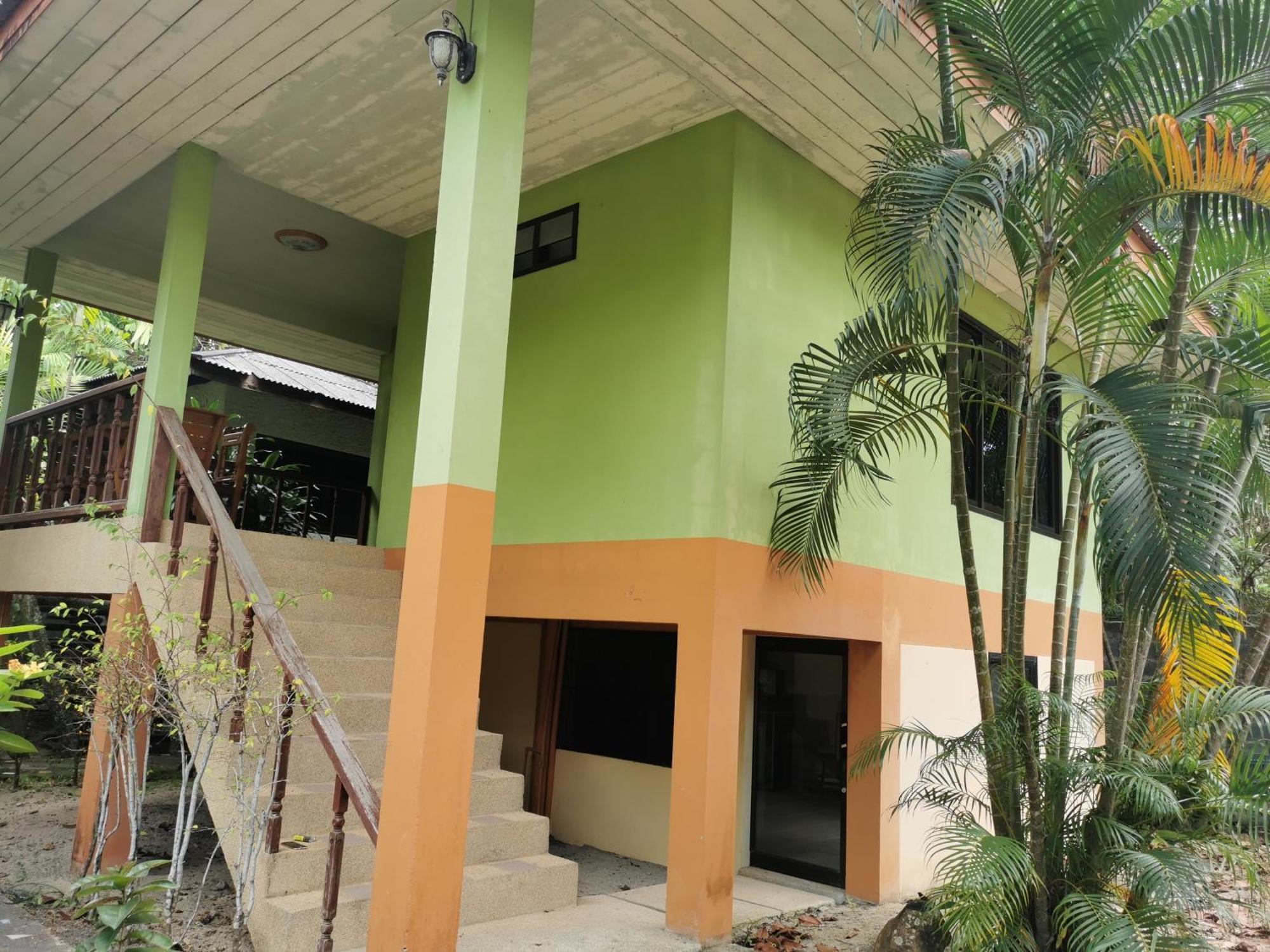 Phalarn Inn Resort Mae Nam Pokoj fotografie